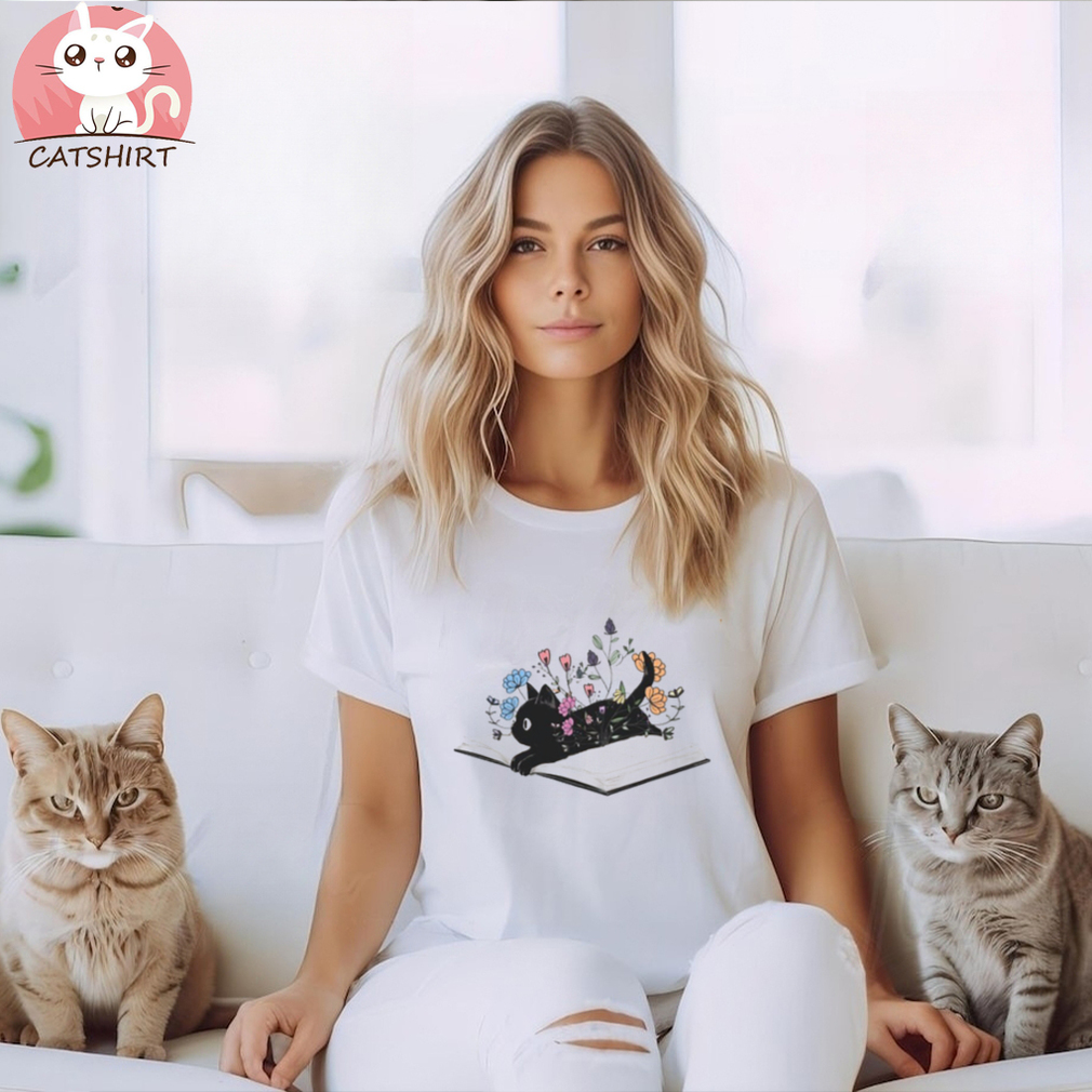 Black Cat Book Shirt, Cute Book Cat Shirt, Cat Book Shirt, Cat Lover Shirt, Bookish Shirt, Reader Shirt, Floral Book Cat Shirt