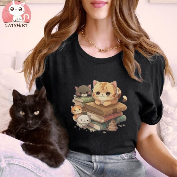 Books and Cats Cat Lover Gift Book Lover Reading Shirt kawaii lover cute cats Shirt