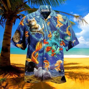 Cat Dream About Playing With Big Gold Fish Hawaiian Shirt