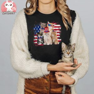 Cat Patriotic USA Cat Lovers Cat Moms T Shirt