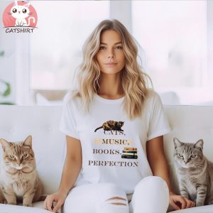 Cats, books and music Women's Long Sleeve T Shirt