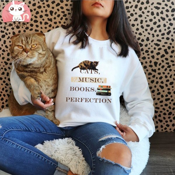 Cats, books and music Women's Long Sleeve T Shirt