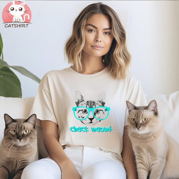 Check Meowt Funny Saying Kids T Shirt