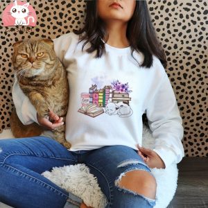 Cute Book Cat Sweatshirt, Cat Book Hoodie, Book Lover T shirt, Cat lover Crewneck, Reader Bookish Sweater, Floral Book Shirt