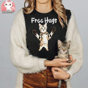 Free Hugs Cat Cute and Cuddly Kitten Love Funny T Shirt