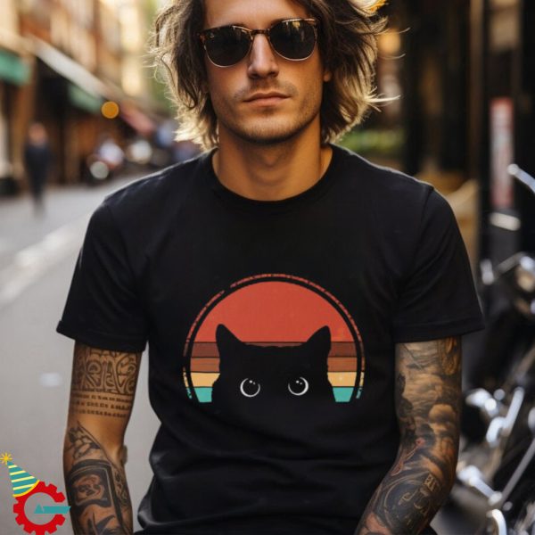 Black Cat Peeking Sunset Vintage Essential T Shirt