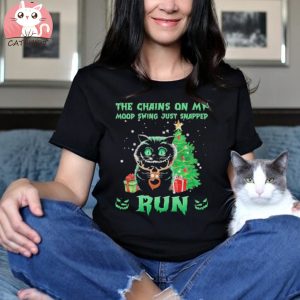 Black Cat the chains on my mood swing just snapped Run Christmas Swerater shirt