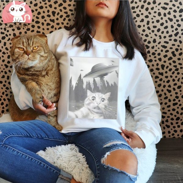 Cat Selfie UFO funny shirt