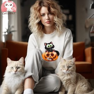 Cat Sitting On The Halloween Pumpkin For Kids Girls Women Shirt