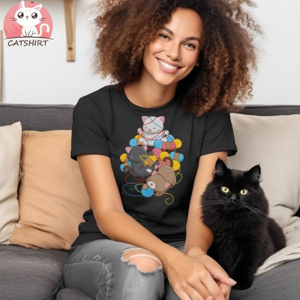 Cats Play With Yarn Kawaii T shirt