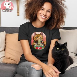 Cute Cat eating Ramen Tee Shirt