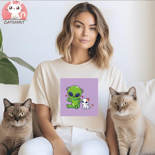 Cute Green Alien With Happy Kitty Shirt