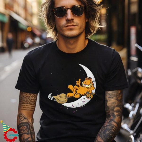 Garfield A Candy Cat T Shirt