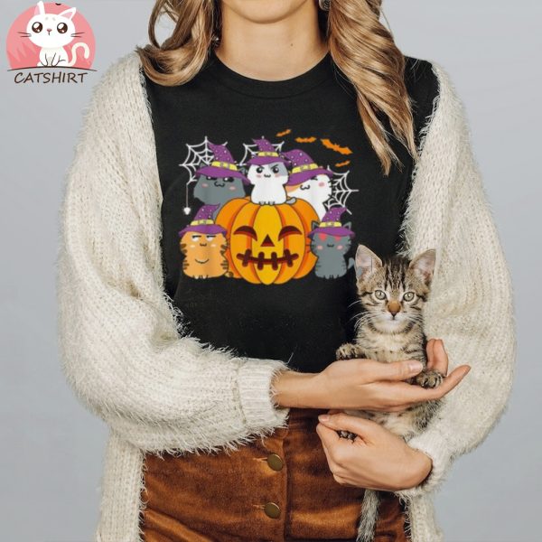 Halloween Cats Anime Cat Kawaii Neko Pumpkin Cat Lover Witch Shirt