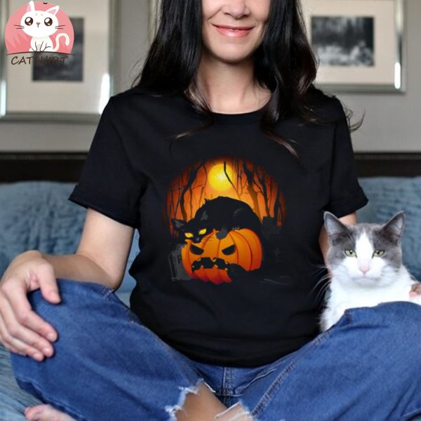 Halloween Spooky Black Cat Mom Pumpkin Graveyard Scary Cat Shirt