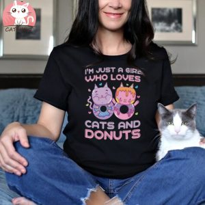 Just A Girl Who Loves Cats and Donuts T Shirt