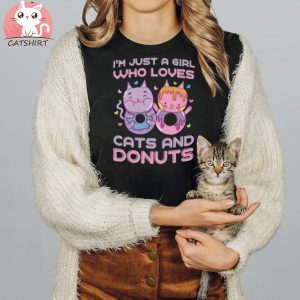 Just A Girl Who Loves Cats and Donuts T Shirt