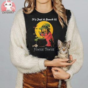 Vintage Halloween Scary Cat It’s Just A Bunch Of Hocus Pocus Shirt