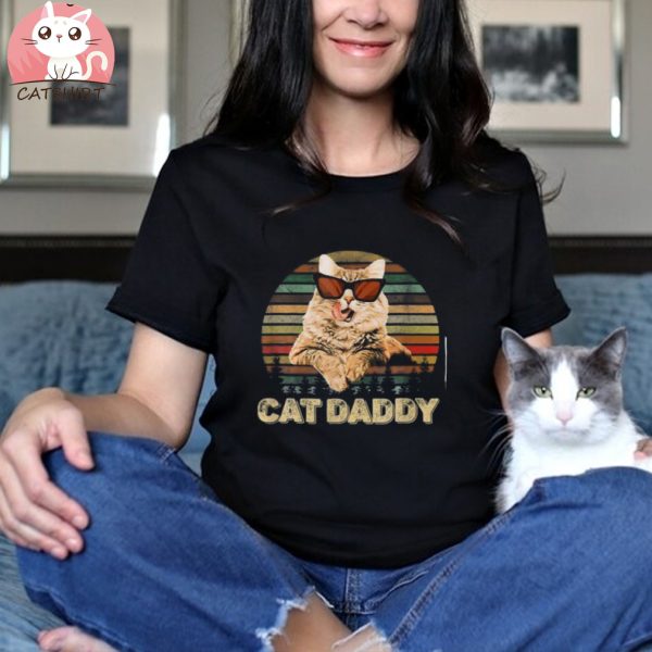 Mens Vintage Cat Daddy Funny Cat Lover Gifts Cat Dad Fathers Shirt