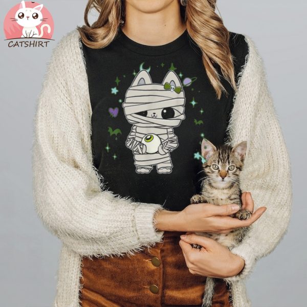 Mummy Wrap And Cute Anime Cat Magic Eye For Halloween Party Unisex Shirt