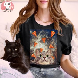 Cat in flying pizza space T Shirt