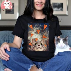 Cat in flying pizza space T Shirt