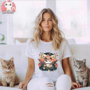 Chibi cat in Japanese flowered kimono T Shirt