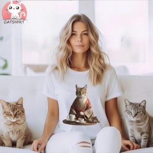 Cute japanese cat T Shirt