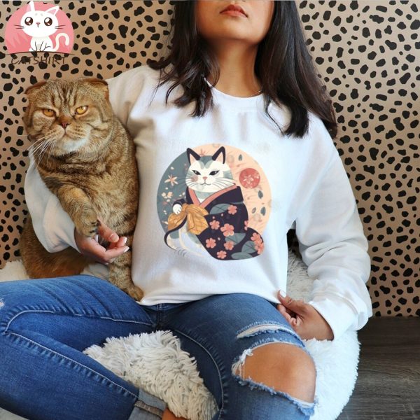 Japanese Cat in a Kimono T Shirt