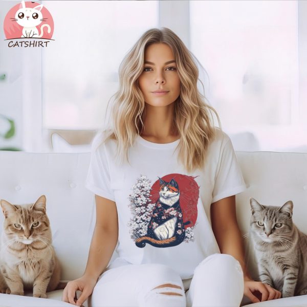 Cat wearing kimono T Shirt