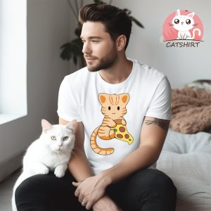 Orange Tabby Cat with Pizza T Shirt