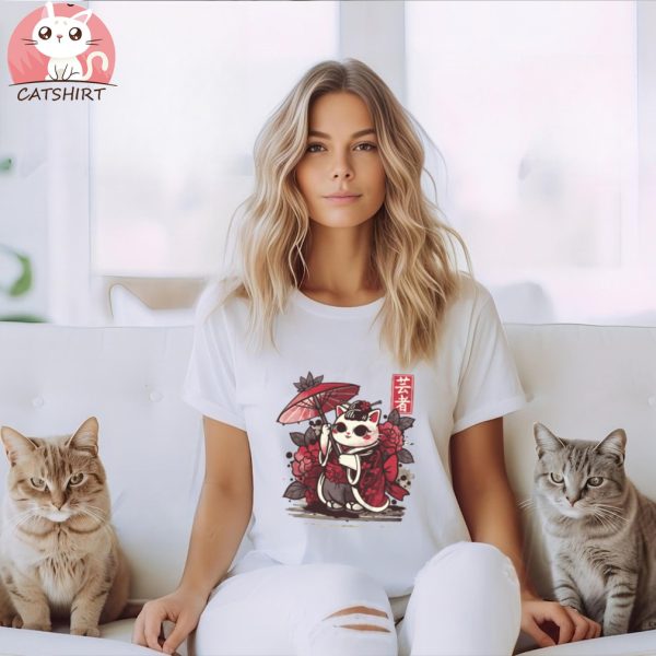 meow geisha T Shirt