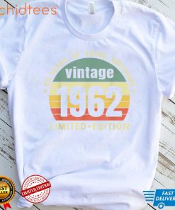 60 Year Old Vintage 1962 Limited Edition 60th Birthday T Shirt, sweater