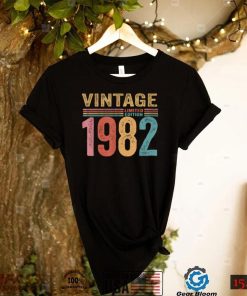 Vintage Limited Edition 1982 40 Year Old Birthday Gifts T Shirt