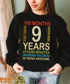 Kids 9th Birthday 9 Years Old Vintage Retro 108 Months BoyGirl Ki T Shirt