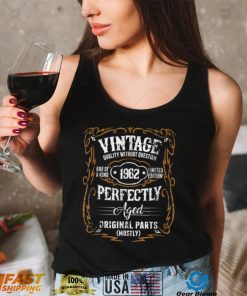 Funny Vintage 1962 60th Birthday Gift T Shirt