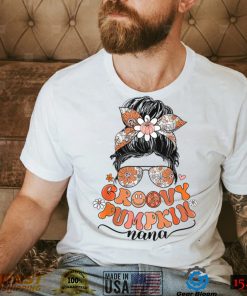 Retro Groovy Pumpkin Nana Messy Bun Women Mother's Day Gifts T Shirt