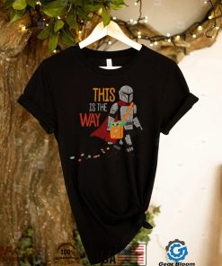 Disneyland Star Wars The Mandalorian Grogu This is The Way Halloween Gift T Shirt