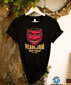 Nice new York Event Pearl Jam New York Devil Face shirt