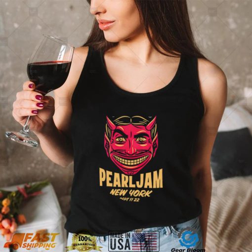 Nice new York Event Pearl Jam New York Devil Face shirt