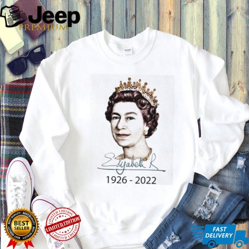 RIP Queen Elizabeth II Queen Of England Signature Thank You 1926 2022 Vintage T Shirt