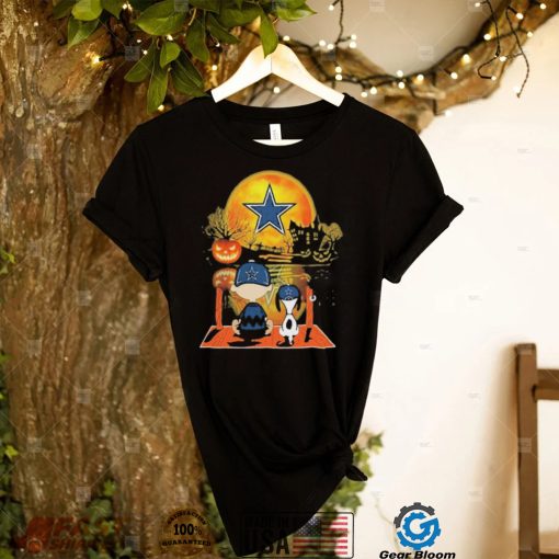 Snoopy And Charlie Brown Pumpkin Dallas Cowboys Watching Halloween Shirt