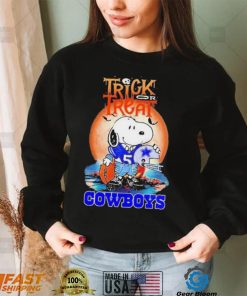 Snoopy Trick Or Treat Dallas Cowboys Halloween Shirt