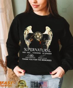 15 Years Of Supernatural 2005 2021 16 Seasons Unisex T Shirt