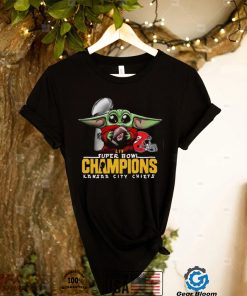 Baby Yoda Hug Kansas City Chiefs LIVE Super Bowl Champions Kansas City Chiefs T Shirt