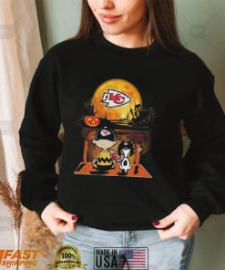 Charlie Brown and Snoopy Kansas City Chief football Halloween Chief T Shirt