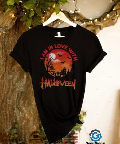 I am in love with halloween 2022 shirt