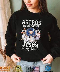 Official Houston Astros team in my veins Jesus in my heart signatures shirt