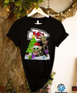 Santa Groot and Baby Yoda Hug Kansas City Chiefs Snow Christmas Tree T Shirt