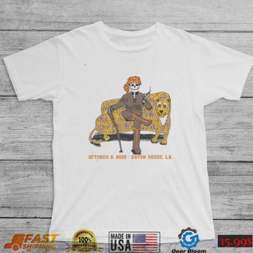 Tennessee Volunteers Beat LSU Tigers Fur Couch 2022 Shirt